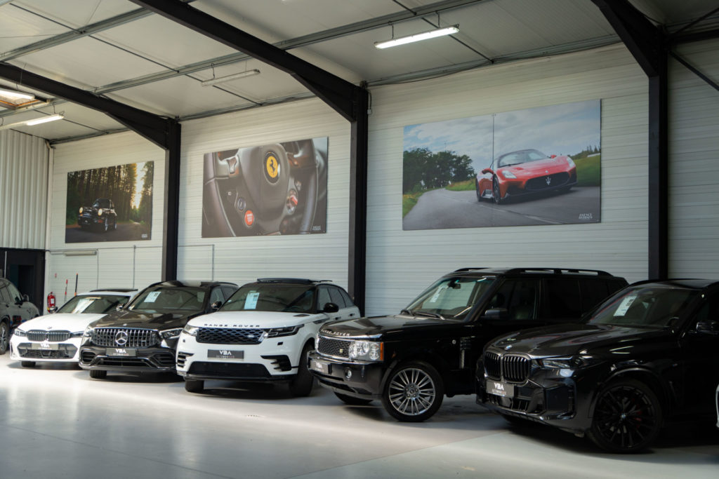 Agence Marsan {Décoration murale / VBA Automobiles}