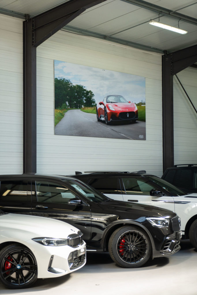 Agence Marsan {Décoration murale / VBA Automobiles}