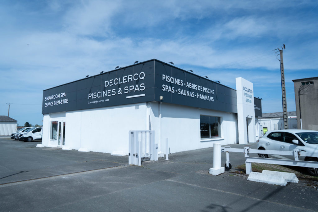 Agence Marsan {Graphisme / Declercq Piscines & Spas}