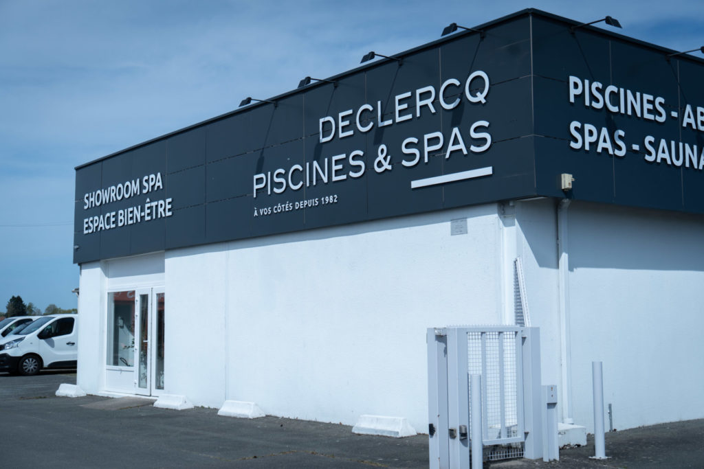 Agence Marsan {Graphisme / Declercq Piscines & Spas}