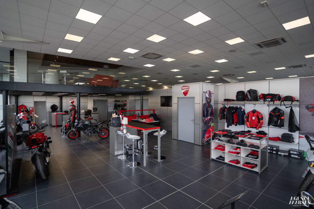 Agence Marsan {Automobile / Ducati Le Mans}